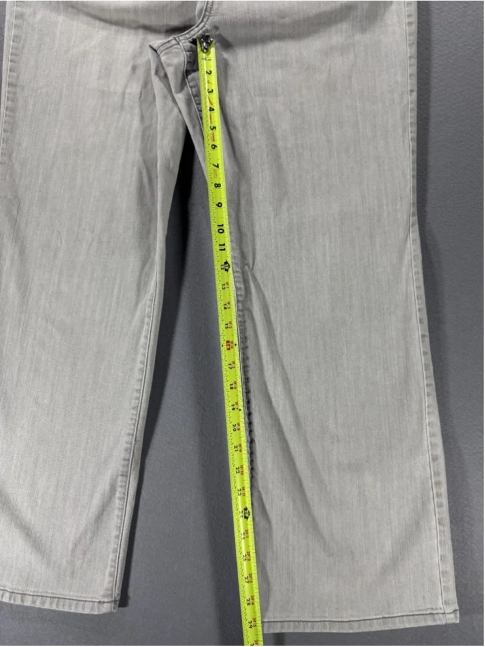 Chico's Platinum Women's Light Gray Denim Pants Size 3.5 Regular
